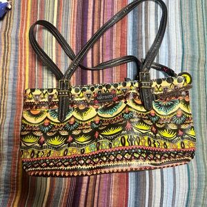 Sakroots small tote - like new condition. Smoke free home & kept in bin.